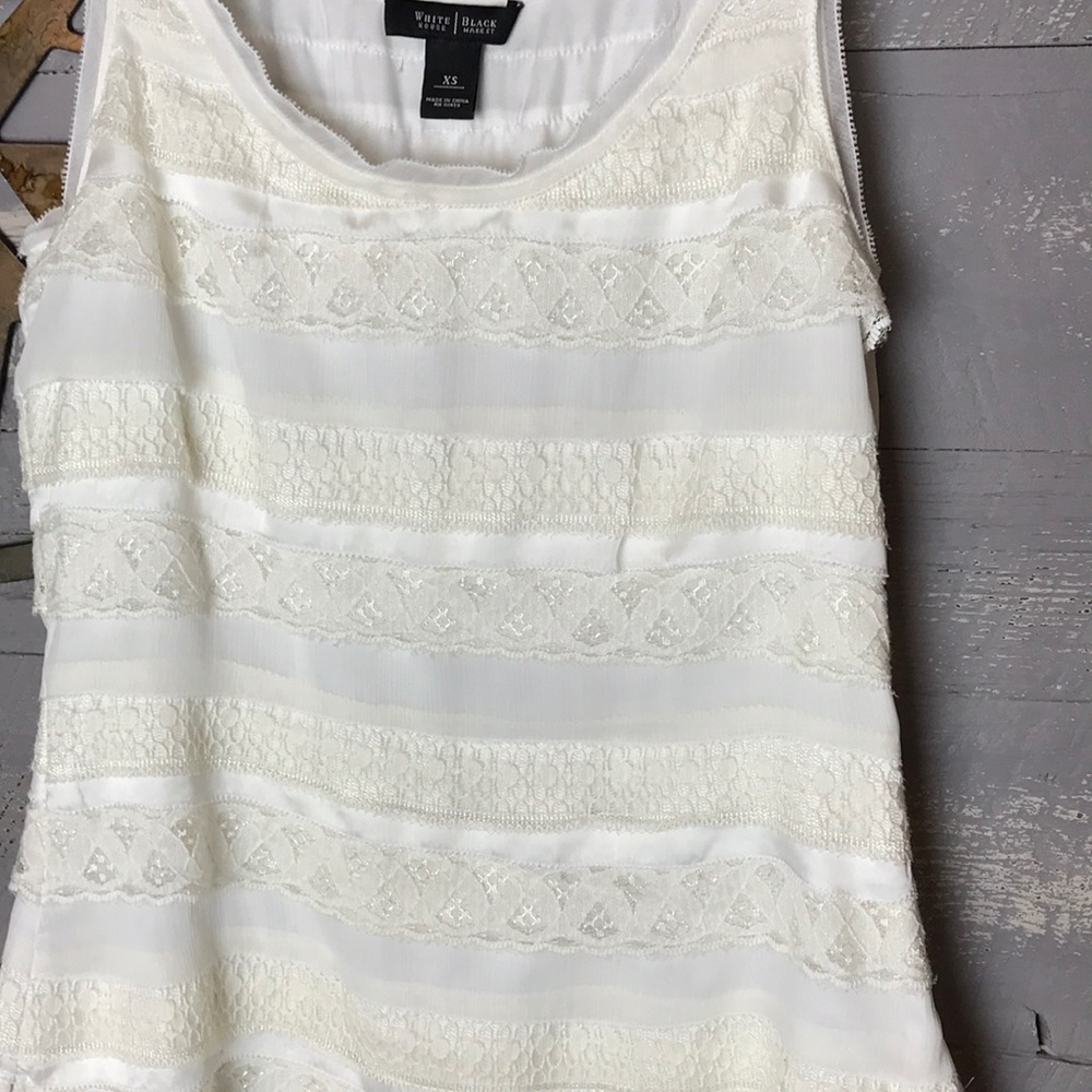 WHBM sleeveless top with ruffles & lace - Picture 4 of 5